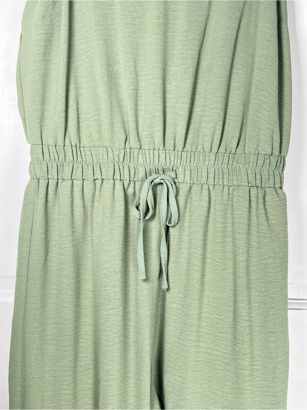 Inspired Heart Cargo Pockets Jumpsuit Elastic Waist Sage Green Sz S - Picture 4 of 8